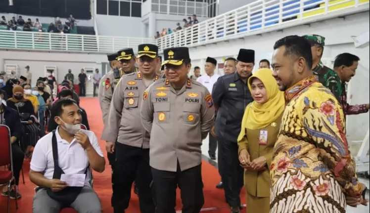 Antusiasme Masyarakat Terhadap Vaksin Booster Tahap Kedua dan Upaya Polda Metro Jaya Gagalkan Penipuan Online Investasi